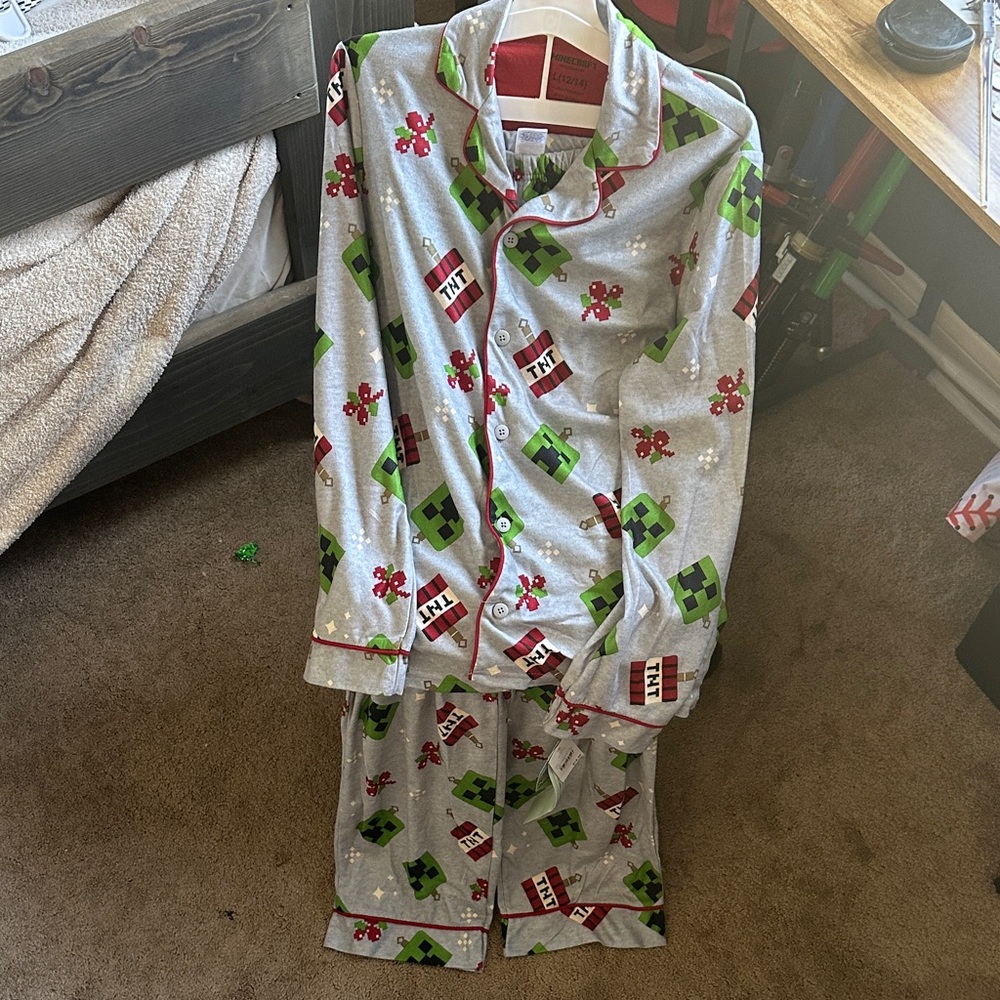 Minecraft Kids Pajama Set - Gray with Green and Red Blocks